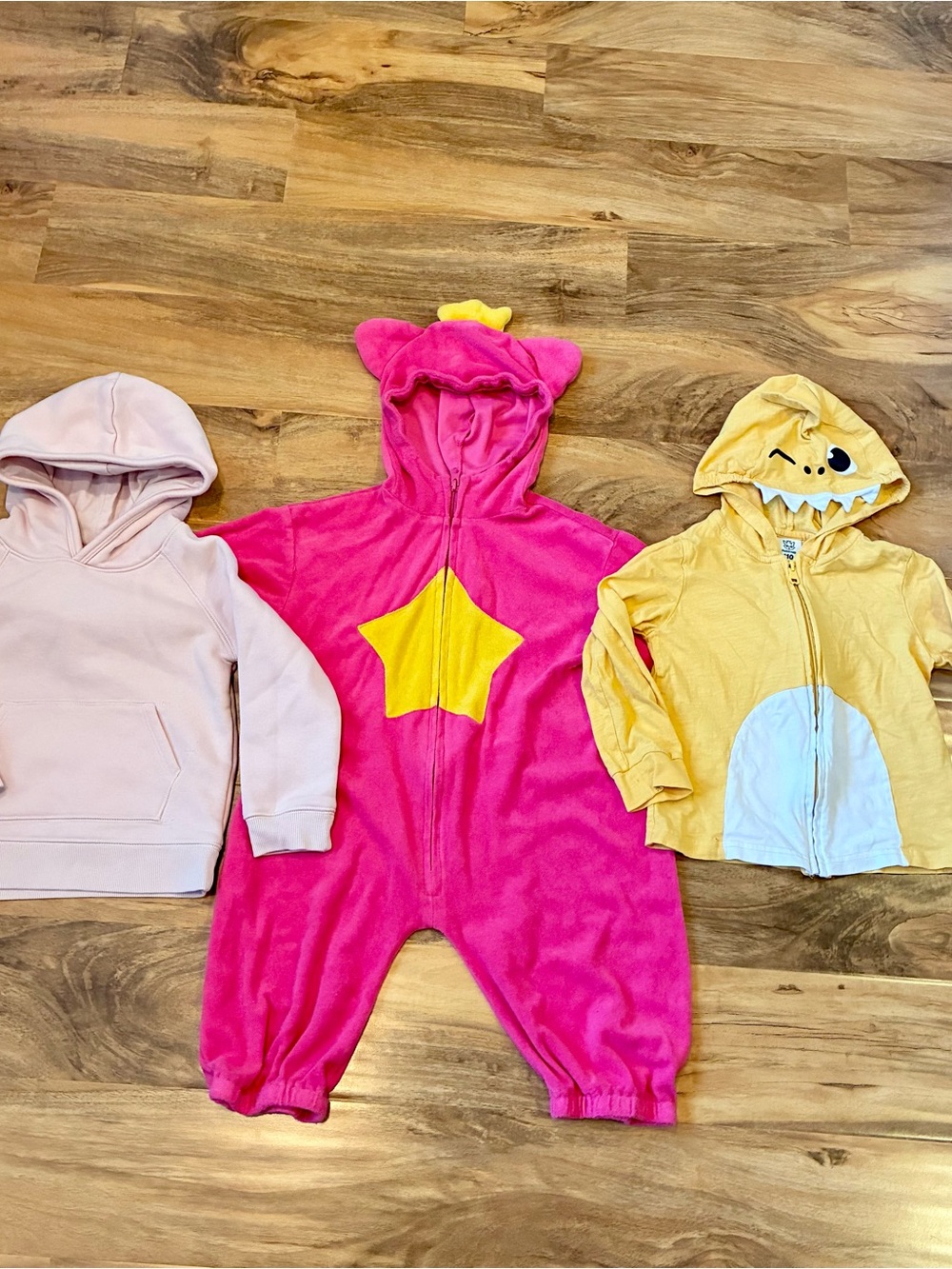 Pinkfong Baby Shark Hoodie Size 4T Bundle Lot Of 3 Mixed Clothing
